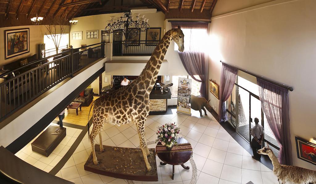 Bains Lodge Bloemfontein Esterno foto